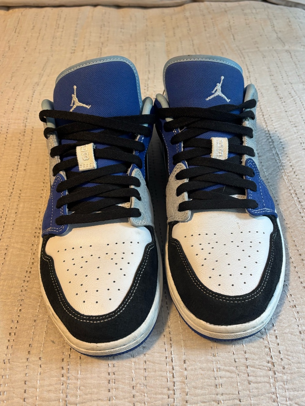 Jordan 1 Low Men's Athletic Shoes White & Blue